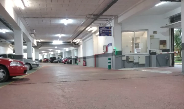 parking vigo lopez mora